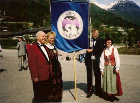 Séra Sigurður og Sven Arne og 2 óþekktar konur